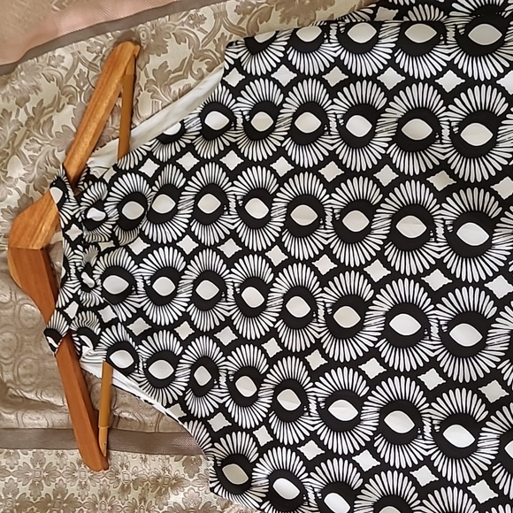 NWT Kaari Blue Midi Dress ❤️ - Picture 4 of 8